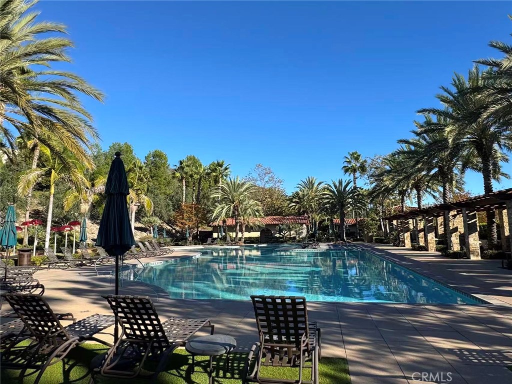 MLS #OC25261495 image #24