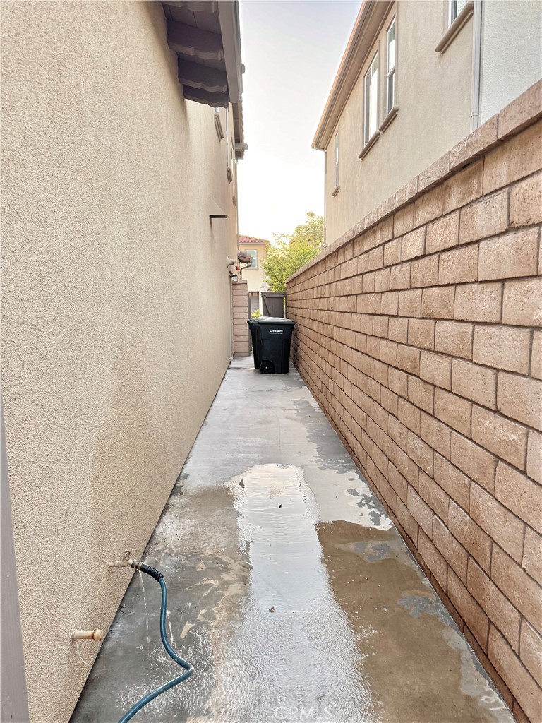 MLS #OC25261495 image #8