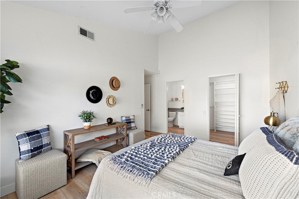 MLS #OC25261496 image #16