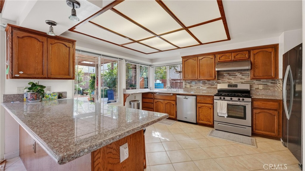 MLS #OC25261507 image #27