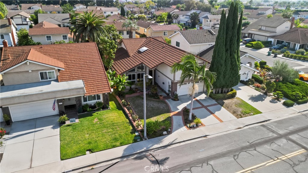 MLS #OC25261507 image #29