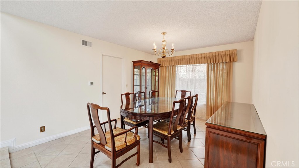 MLS #OC25261507 image #30