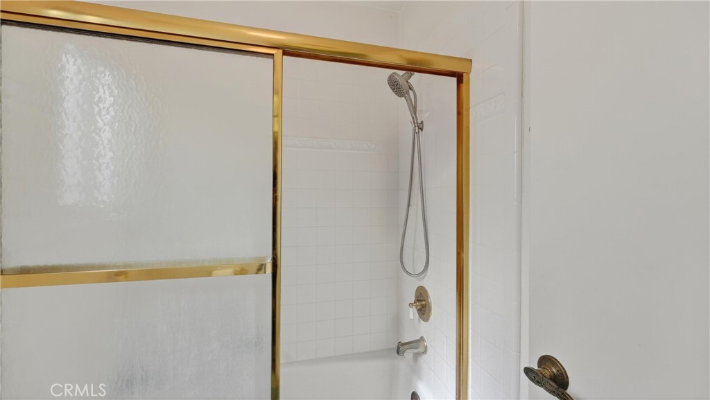 MLS #OC25261507 image #37