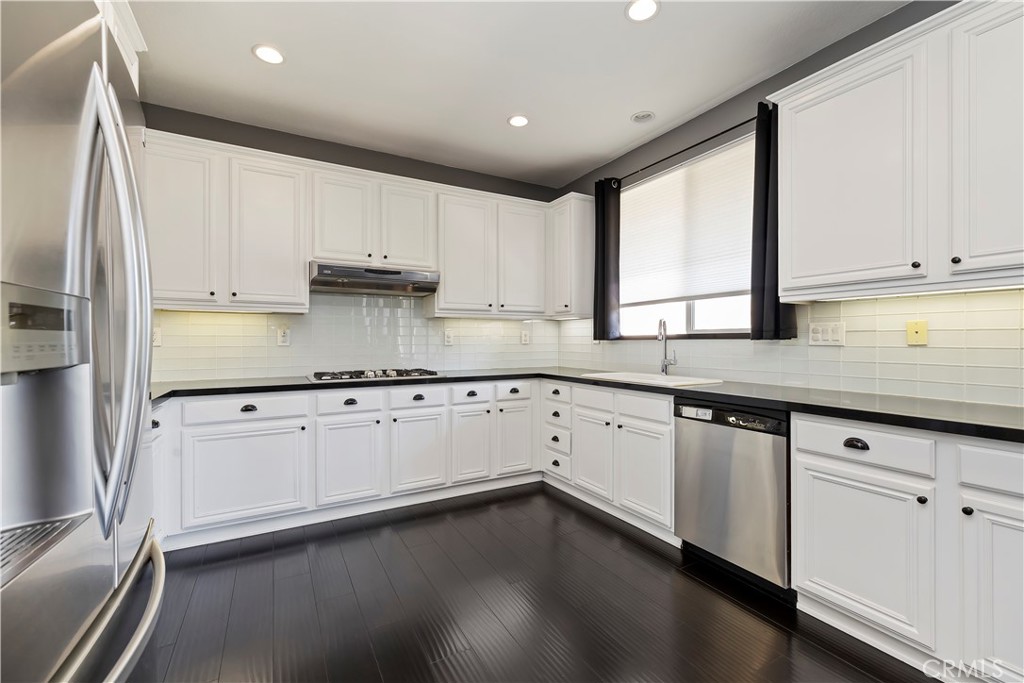 MLS #OC25261515 image #17