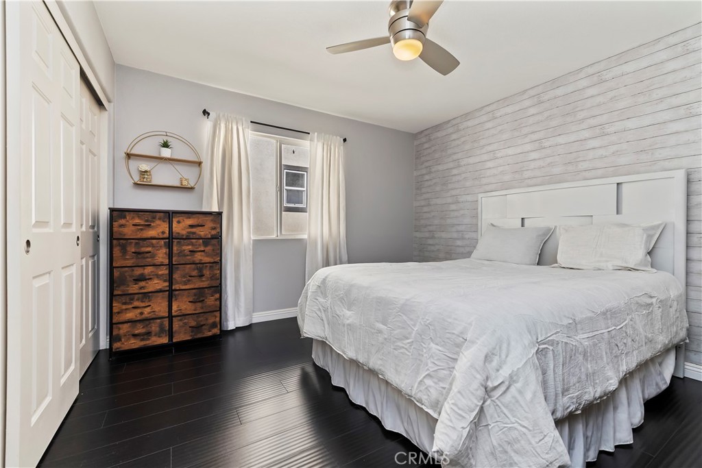 MLS #OC25261515 image #25