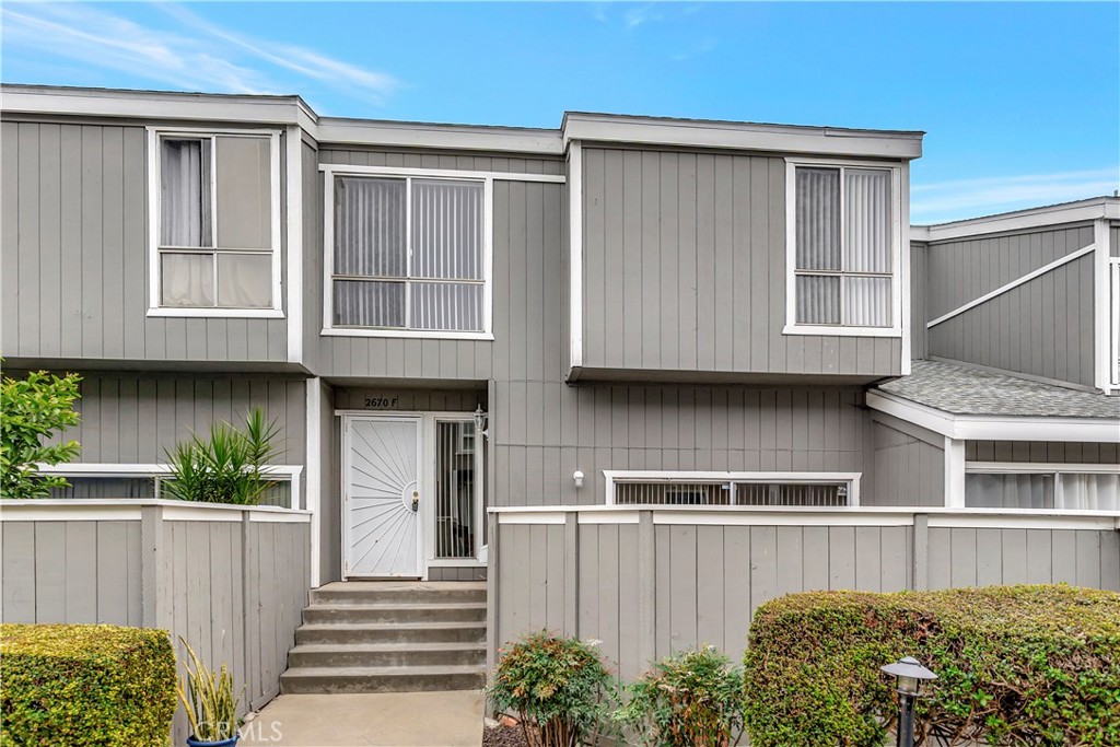 MLS #OC25261522 image #0