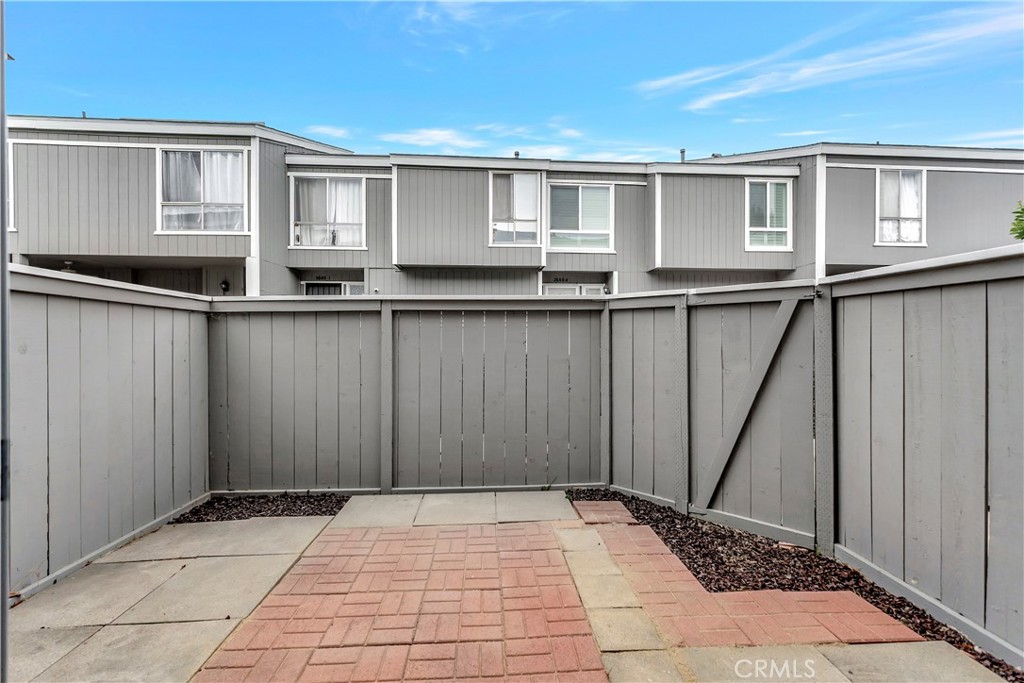 MLS #OC25261522 image #16