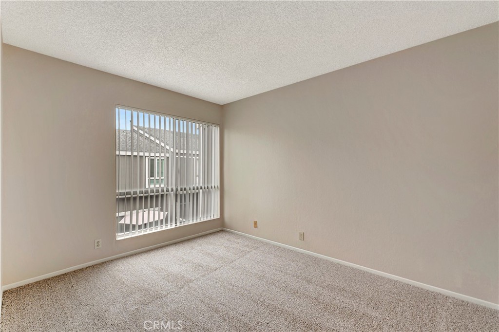 MLS #OC25261522 image #19