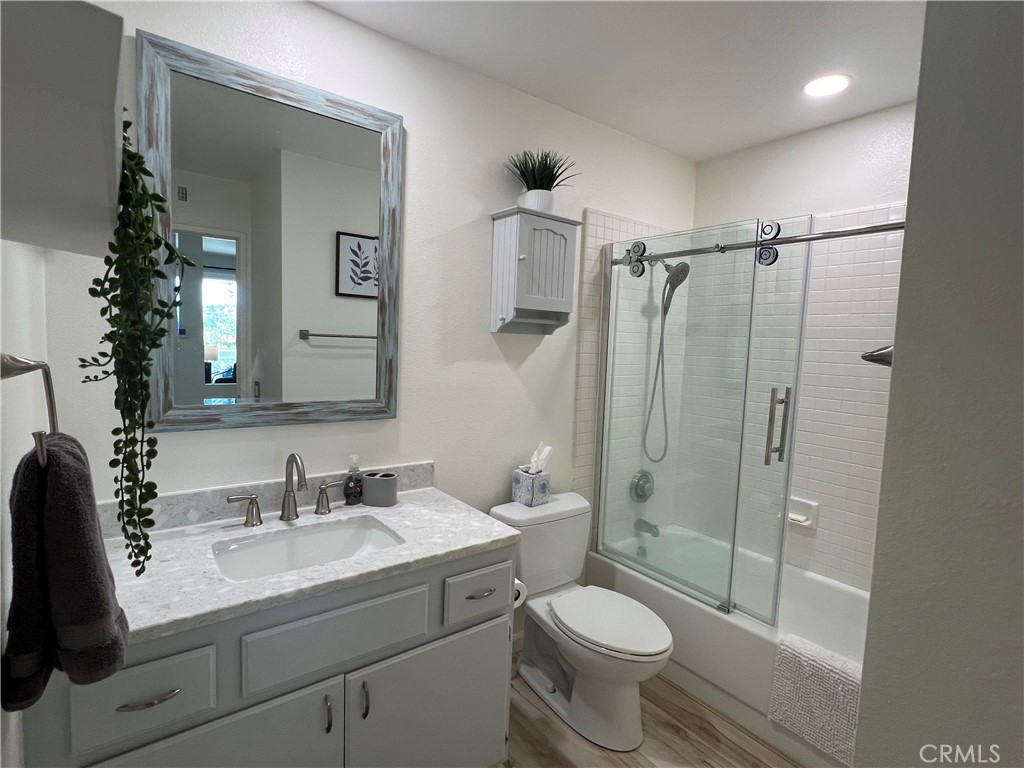 MLS #OC25261535 image #13