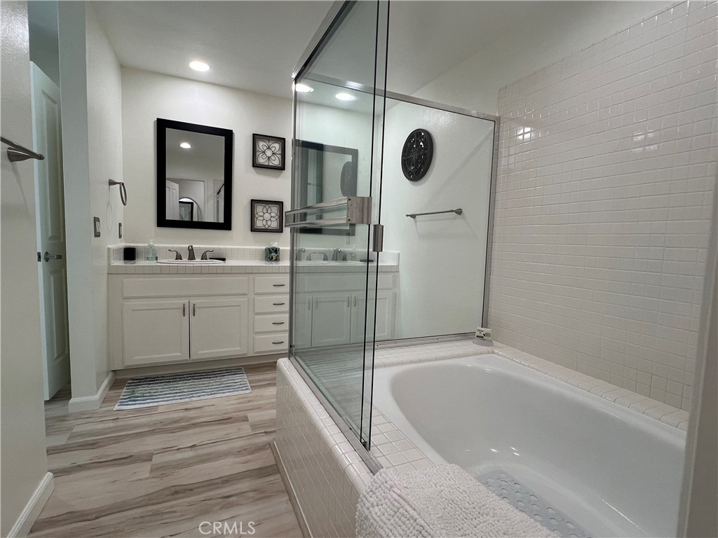 MLS #OC25261535 image #18