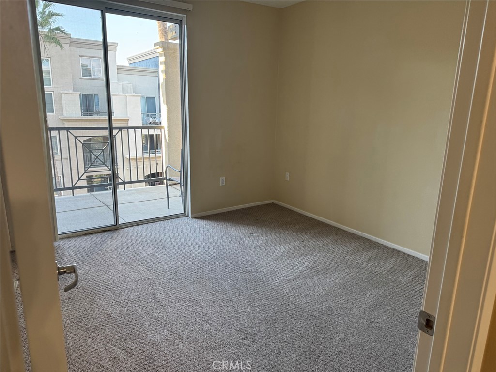 MLS #OC25261557 image #19