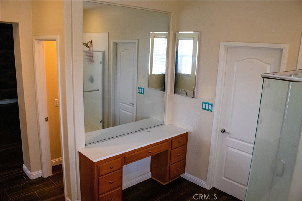 MLS #OC25261580 image #9