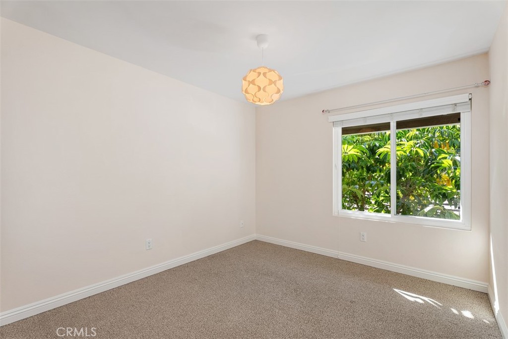 MLS #OC25261647 image #28