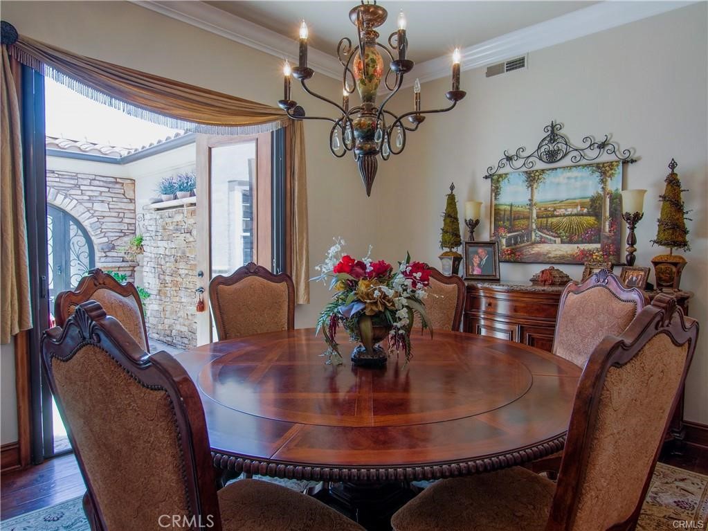 MLS #OC25261666 image #17