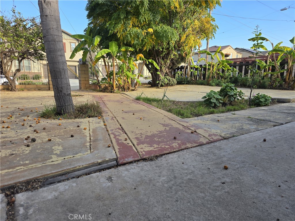 MLS #OC25261670 image #17