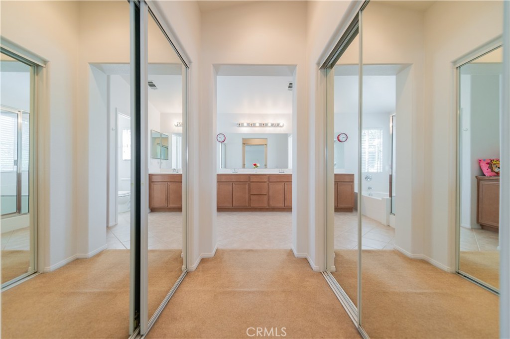 MLS #OC25261679 image #34