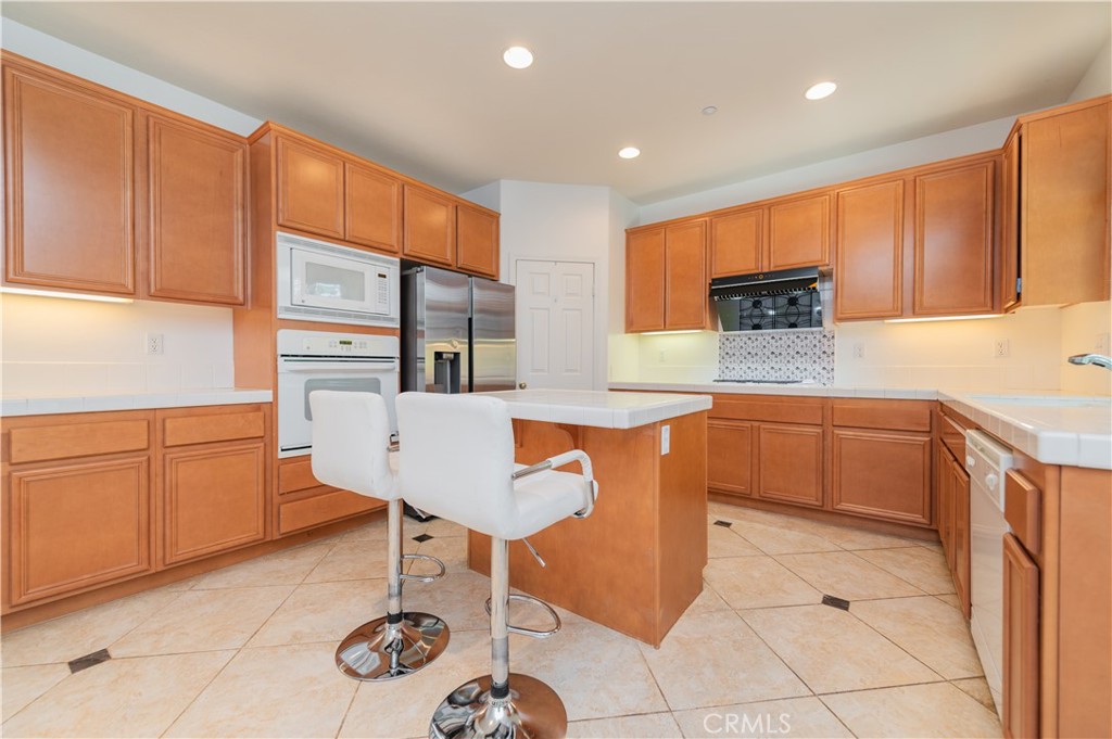 MLS #OC25261679 image #40