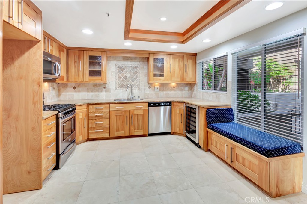 MLS #OC25261680 image #13