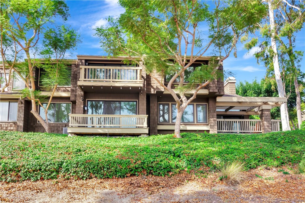 MLS #OC25261680 image #2