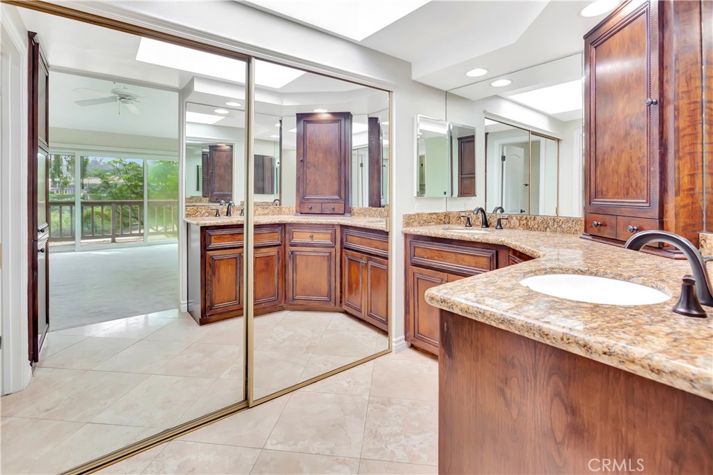 MLS #OC25261680 image #20