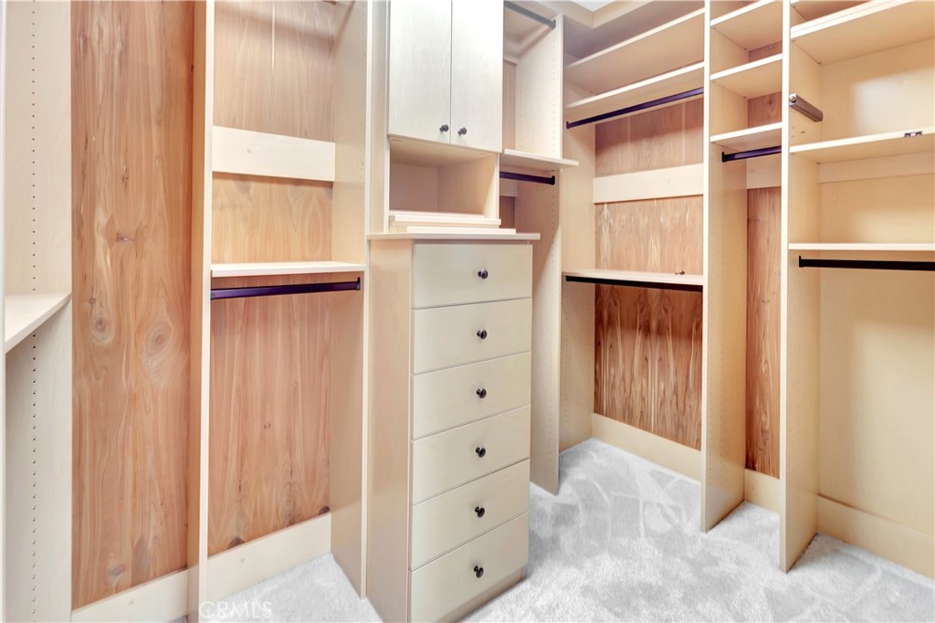 MLS #OC25261680 image #23