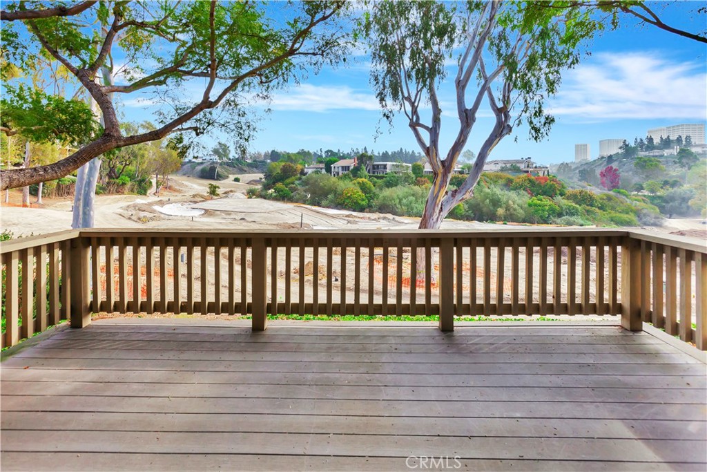 MLS #OC25261680 image #9