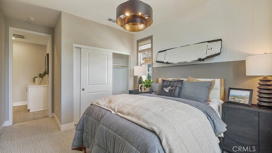 MLS #OC25261684 image #15