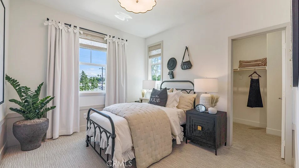 MLS #OC25261684 image #18