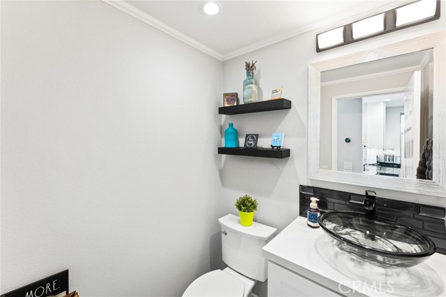 MLS #OC25261710 image #16