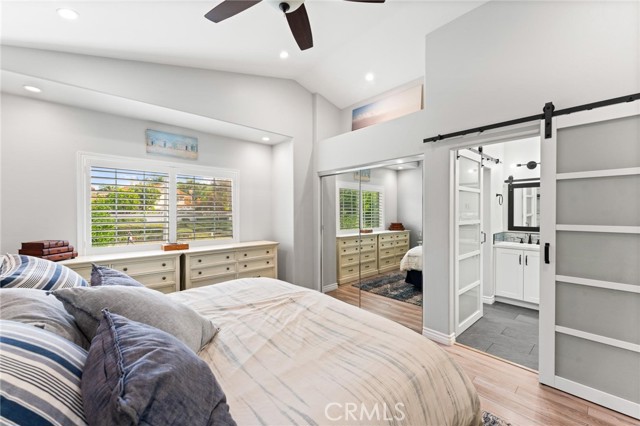 MLS #OC25261710 image #24