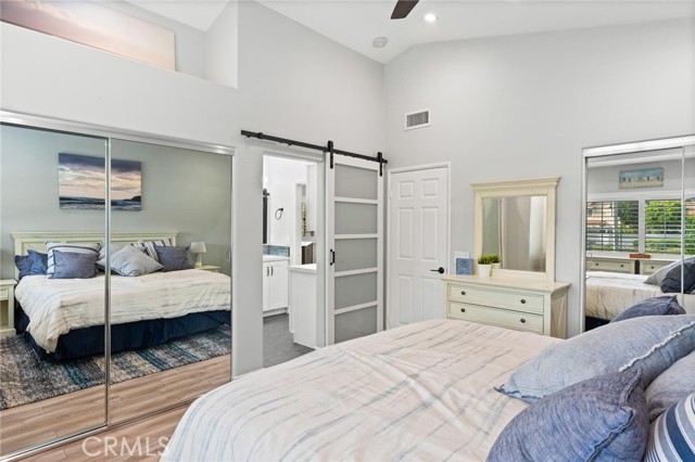 MLS #OC25261710 image #25