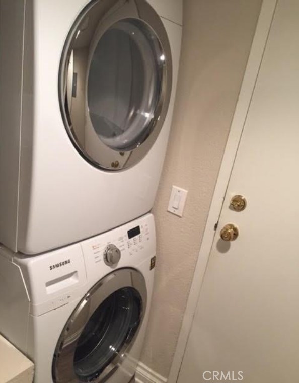 MLS #OC25261719 image #10