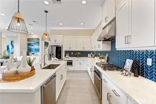 MLS #OC25261727 image #15