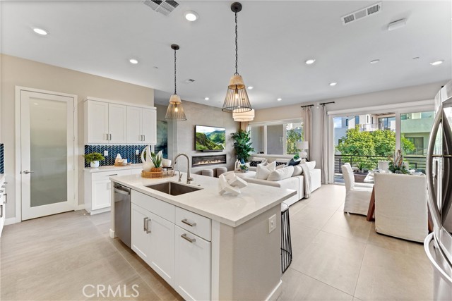 MLS #OC25261727 image #17