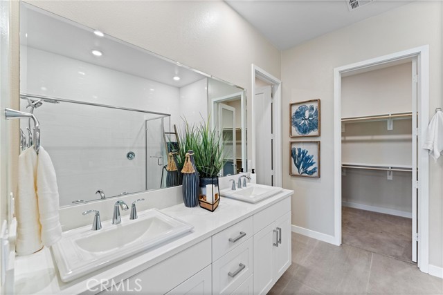 MLS #OC25261727 image #22