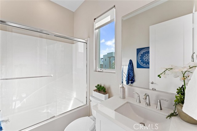 MLS #OC25261727 image #29