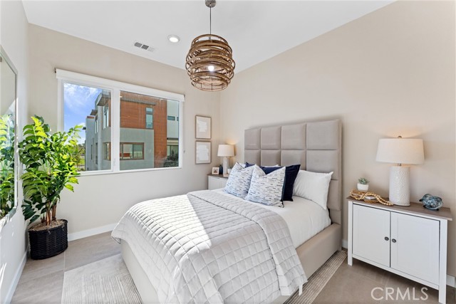 MLS #OC25261727 image #30