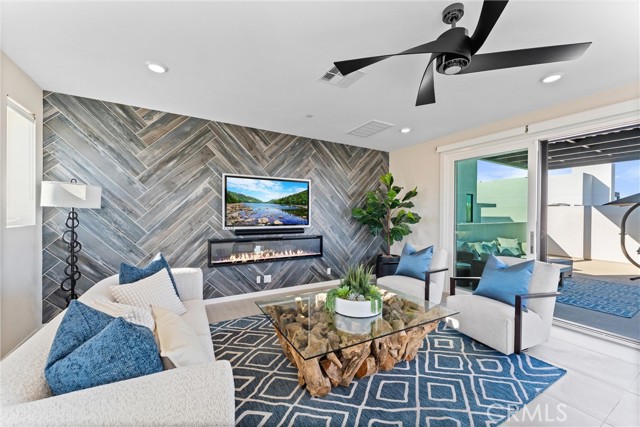 MLS #OC25261727 image #34