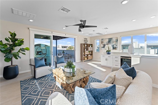 MLS #OC25261727 image #35