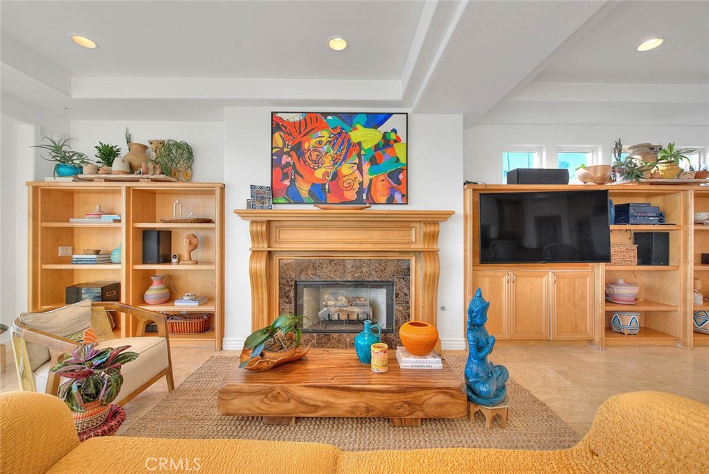 MLS #OC25261757 image #15