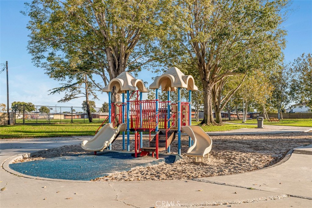 MLS #OC25261763 image #29