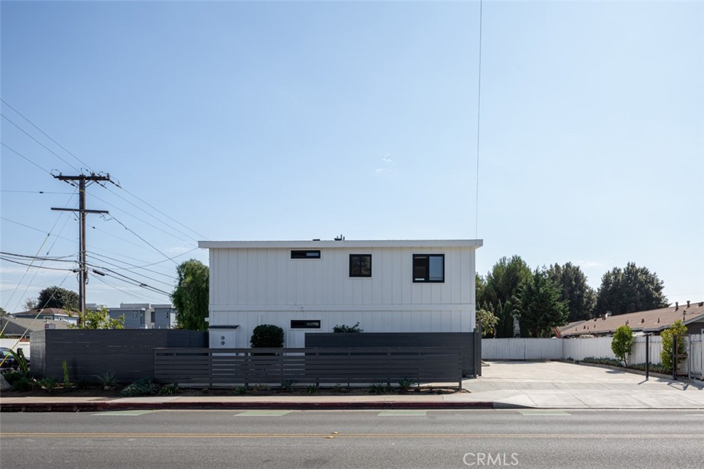 MLS #OC25261798 image #12