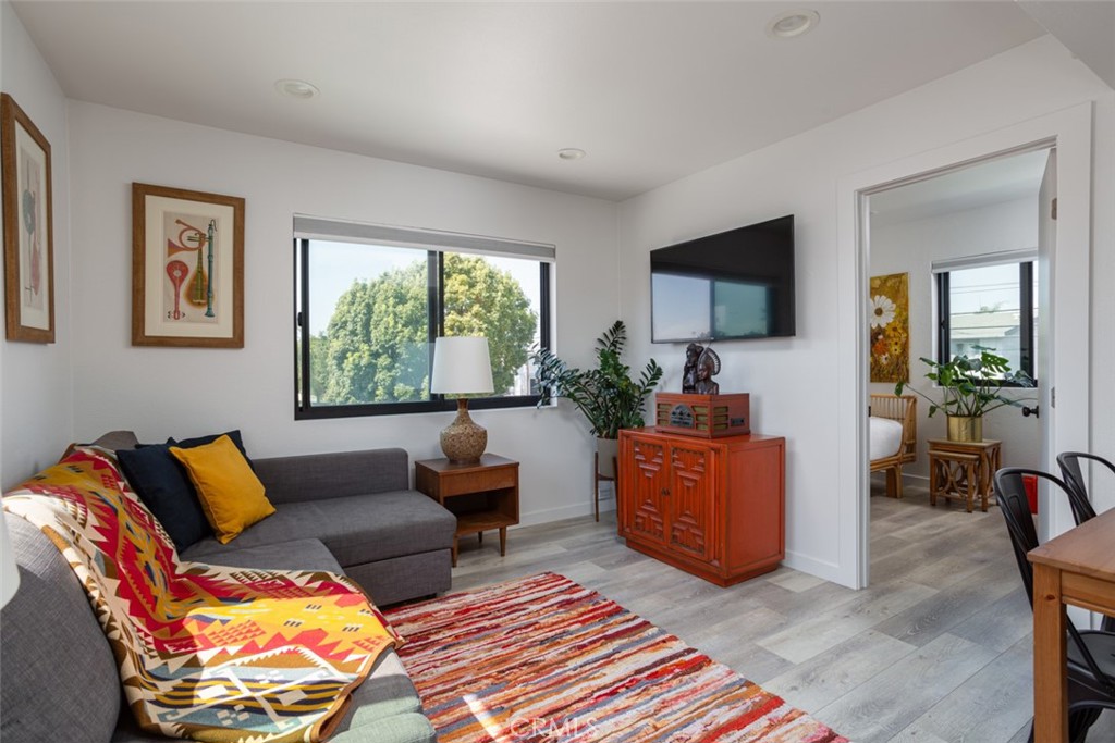 MLS #OC25261798 image #42