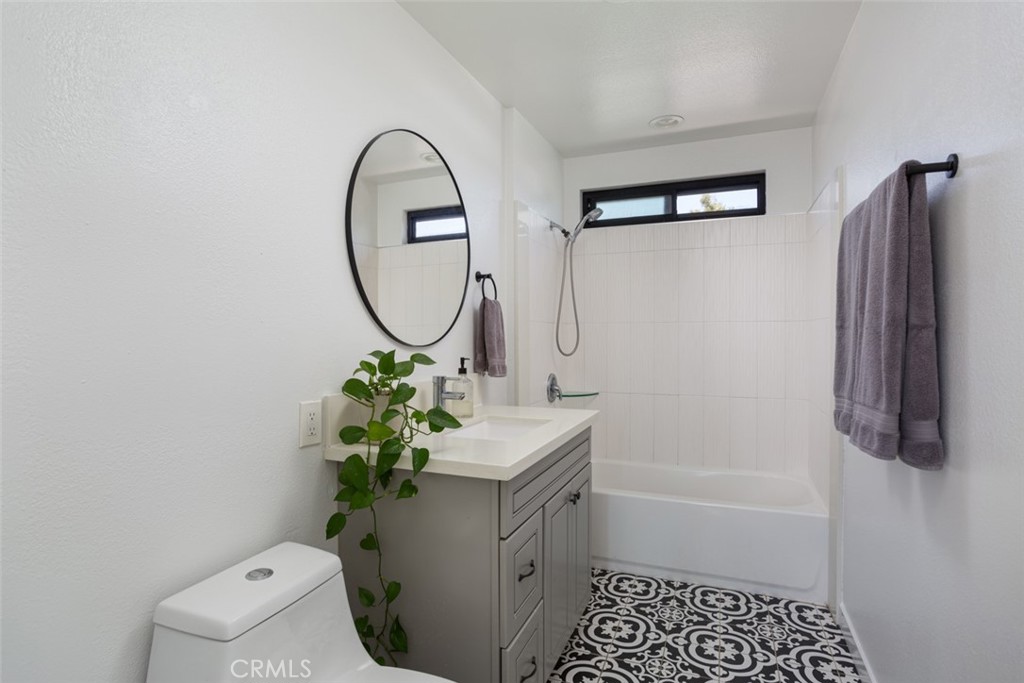 MLS #OC25261798 image #52