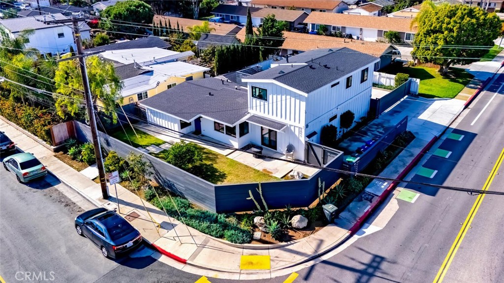 MLS #OC25261798 image #8