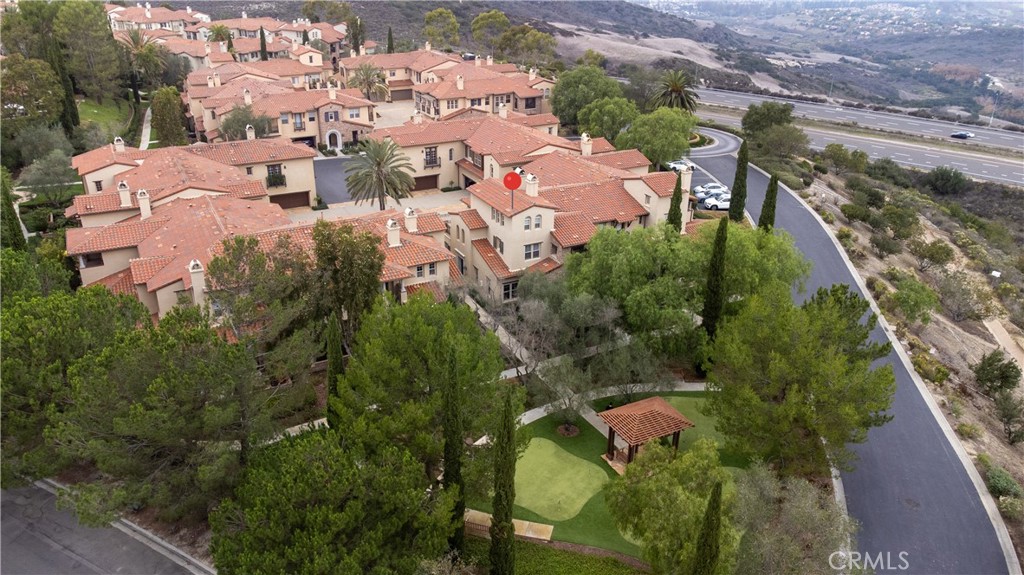 MLS #OC25261800 image #39