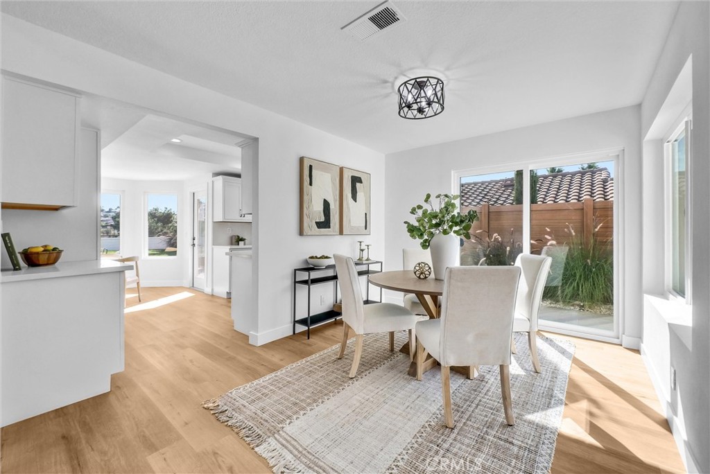 MLS #OC25261816 image #10