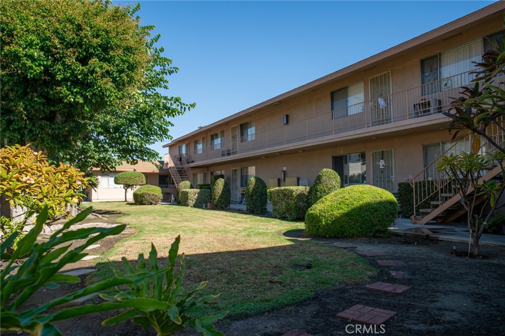 MLS #OC25261825 image #3