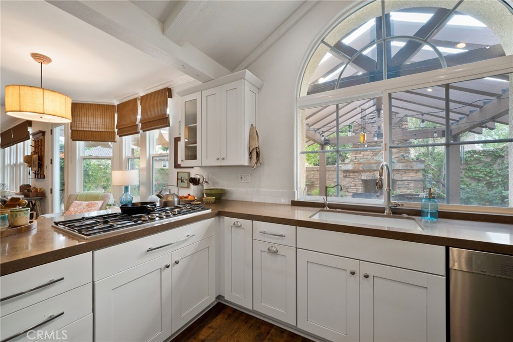 MLS #OC25261848 image #11