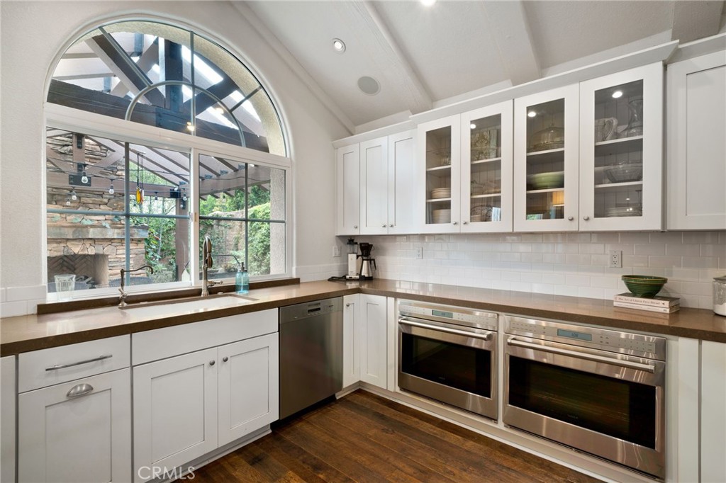 MLS #OC25261848 image #12